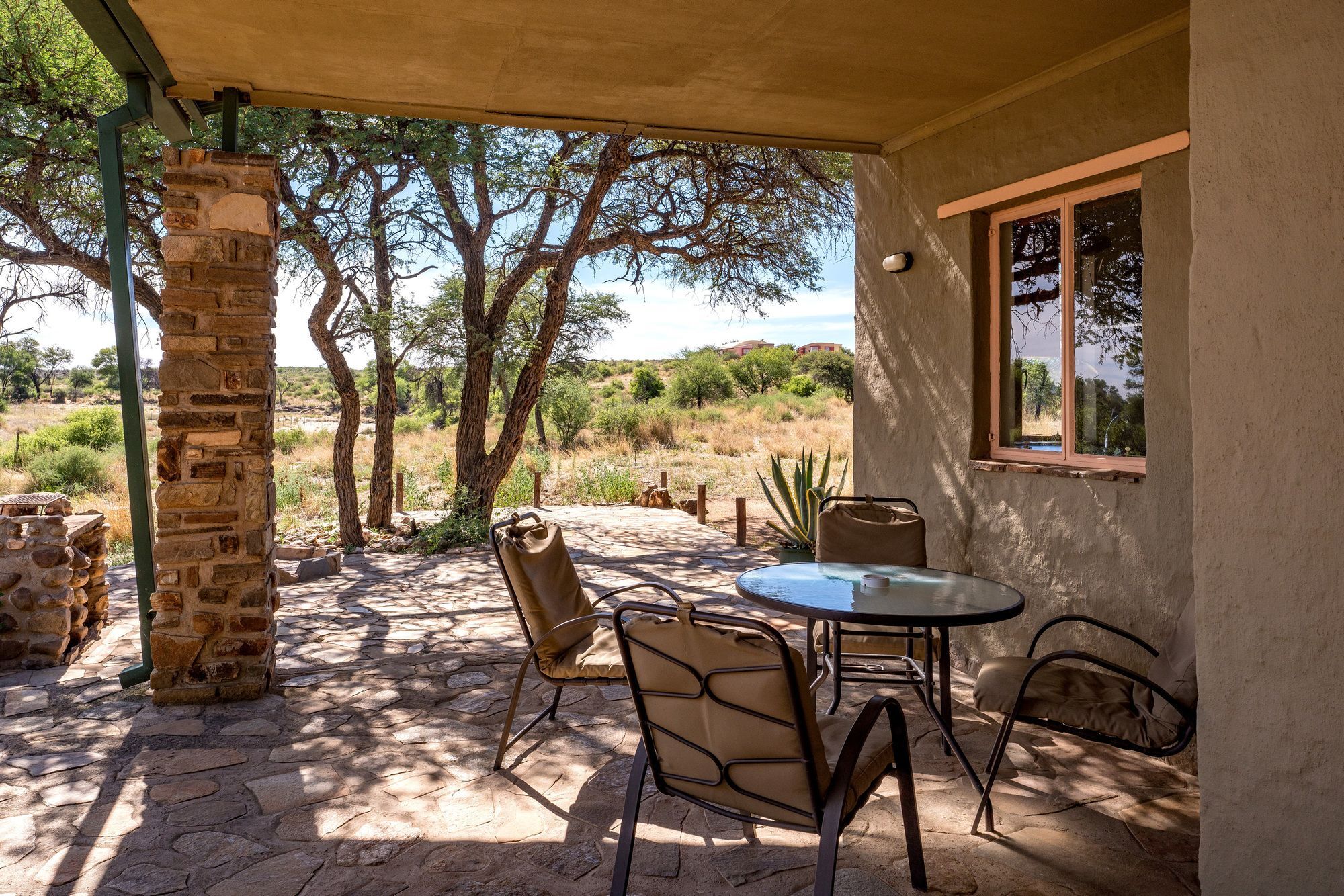 Ondekaremba Lodge Windhoek Exterior photo